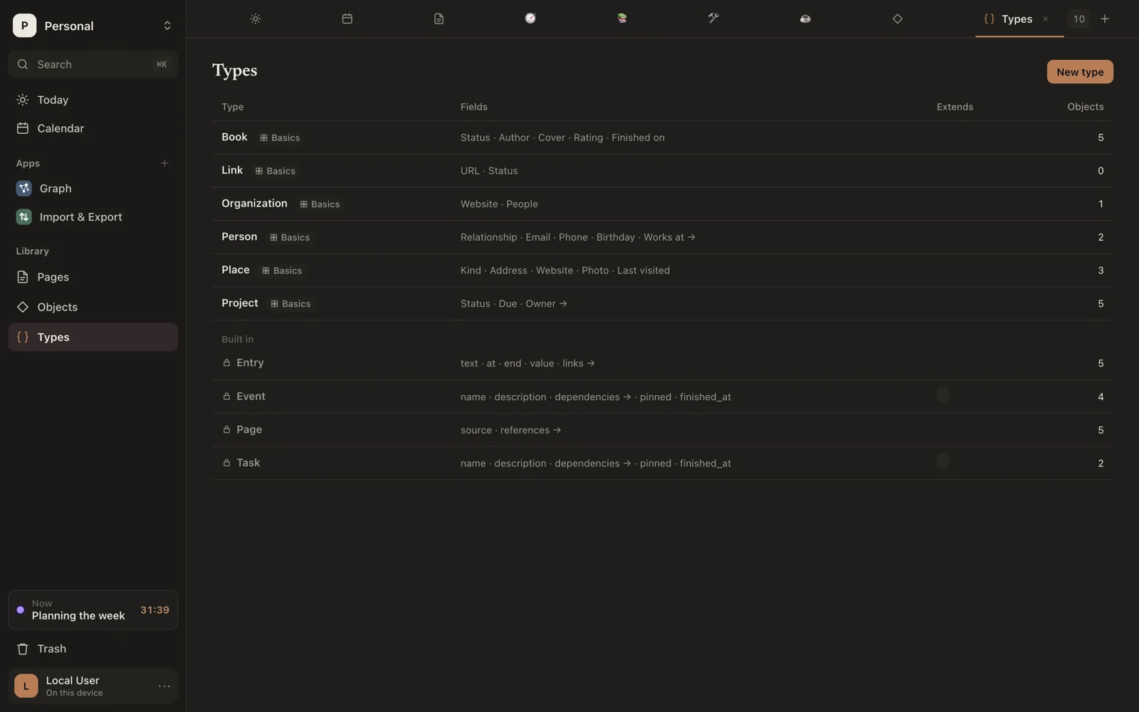 Types: each type with its fields and how many objects it has